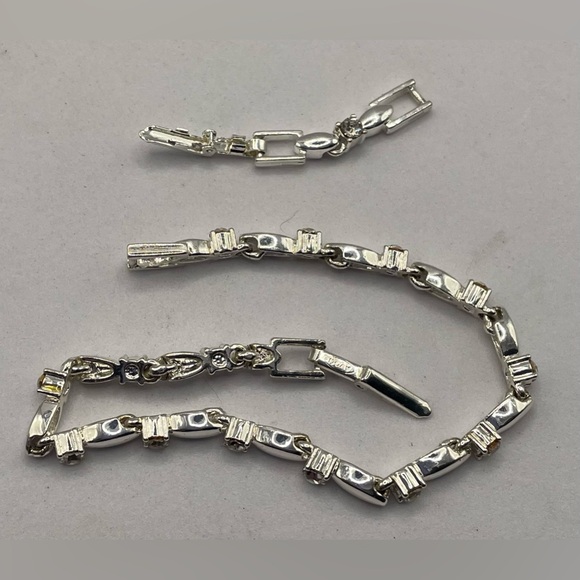 3 for $30 Vintage Avon Signed Cubic Zirconia Silver Plated Bracelet - Picture 3 of 12